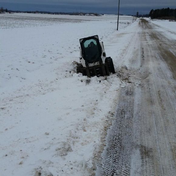 Meet your Posher, Brandon - Picture 1 of 1